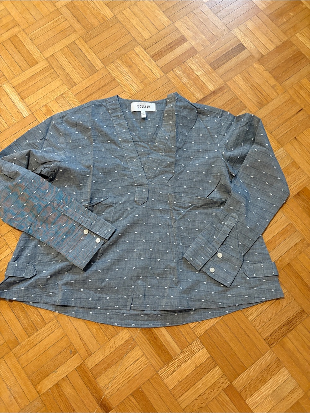 Derek Lam women’s grey top
